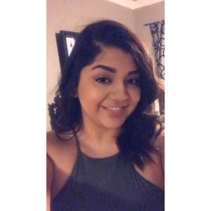 Meet your Posher, Adriana